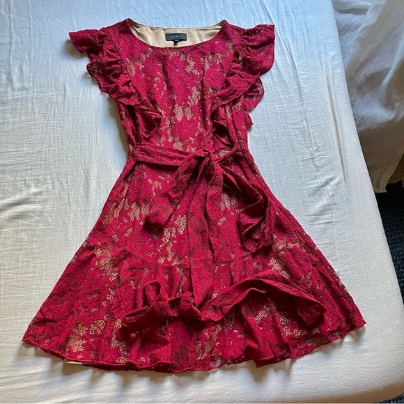 MAJORELLE Dresses & Skirts - Majorelle magenta burgundy lace knit ruffle sleeveless mini dress